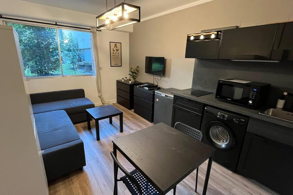 Appartement Porte De Vincennes Nation - 2 Pers Saint-Mande Bagian luar foto